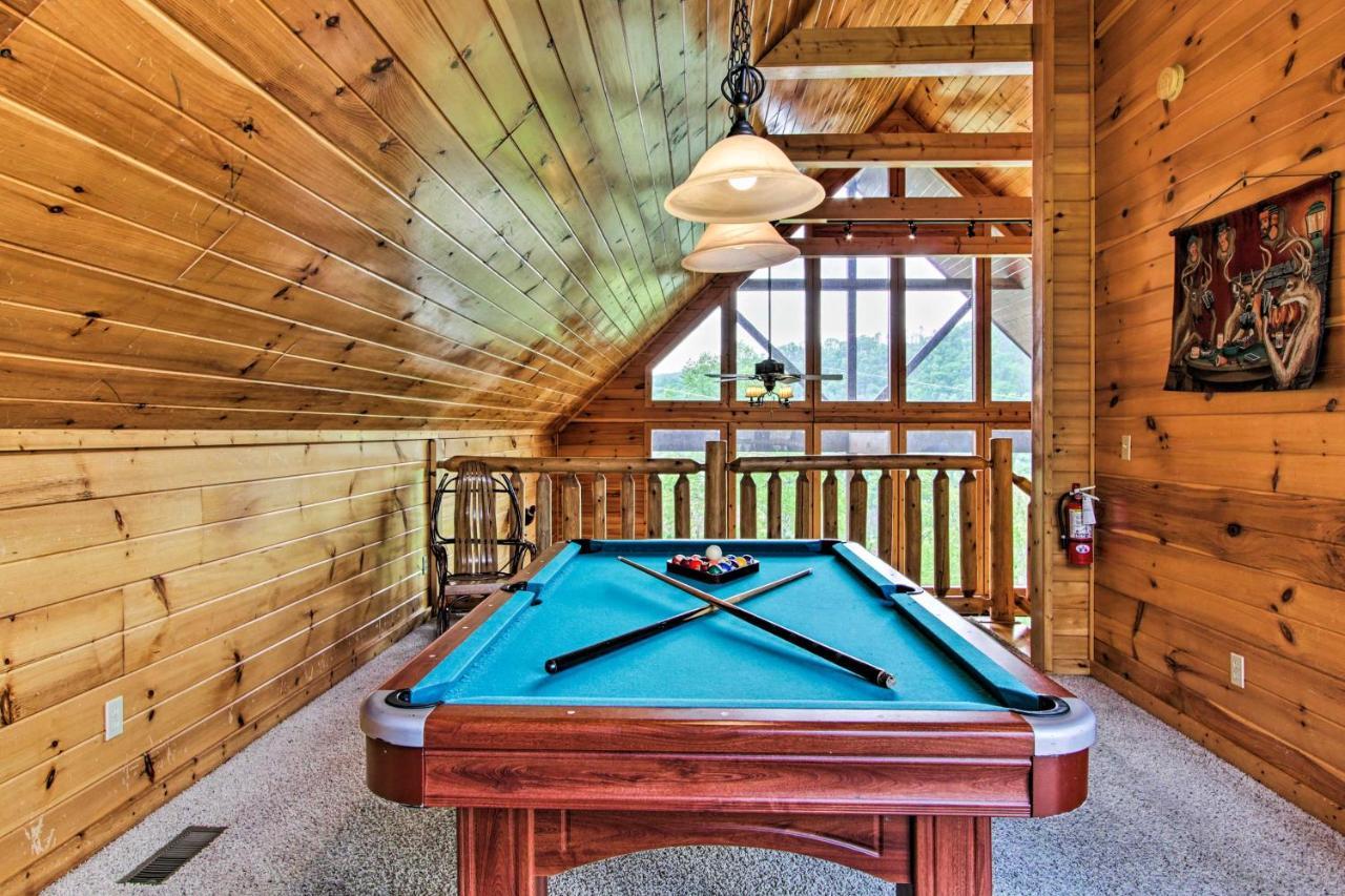 Expansive Gatlinburg Cabin Hot Tub, Deck And Grill! Luaran gambar